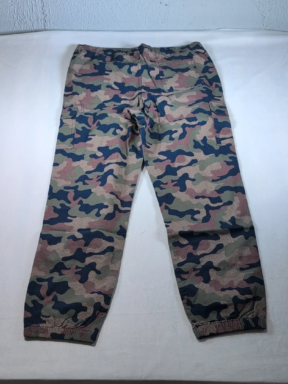 Lands' End Iron Knee Stretch Cargo Jogger PantsCamo Boys Size XXL 18/20 Husky